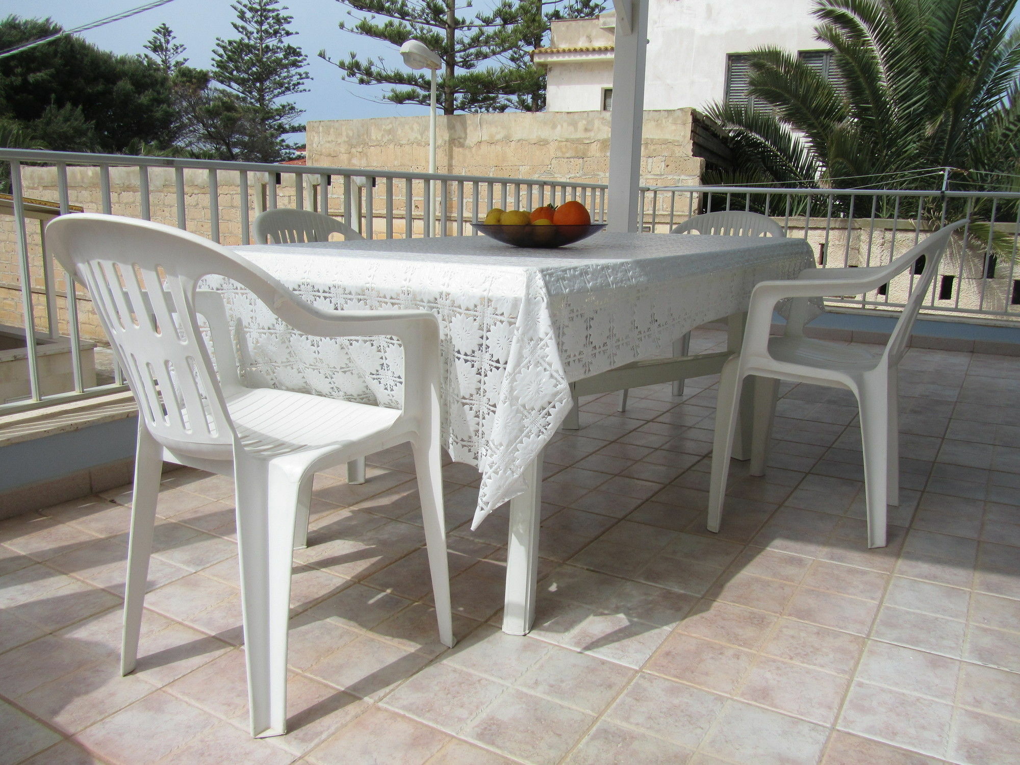 Come In Sicily - Beachfront House Apartment Santa Croce Camerina Bagian luar foto